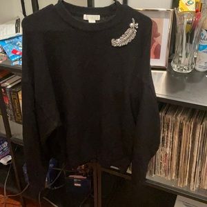 Woman’s H&M sweater